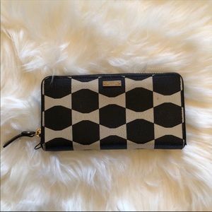 Kate spade bow accordion wallet